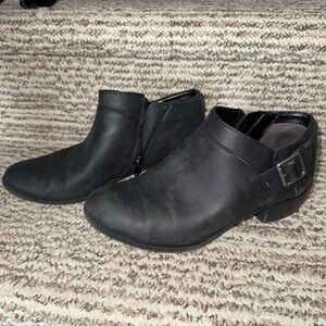 Lifestride Womens Alexander Black Ankle Boots